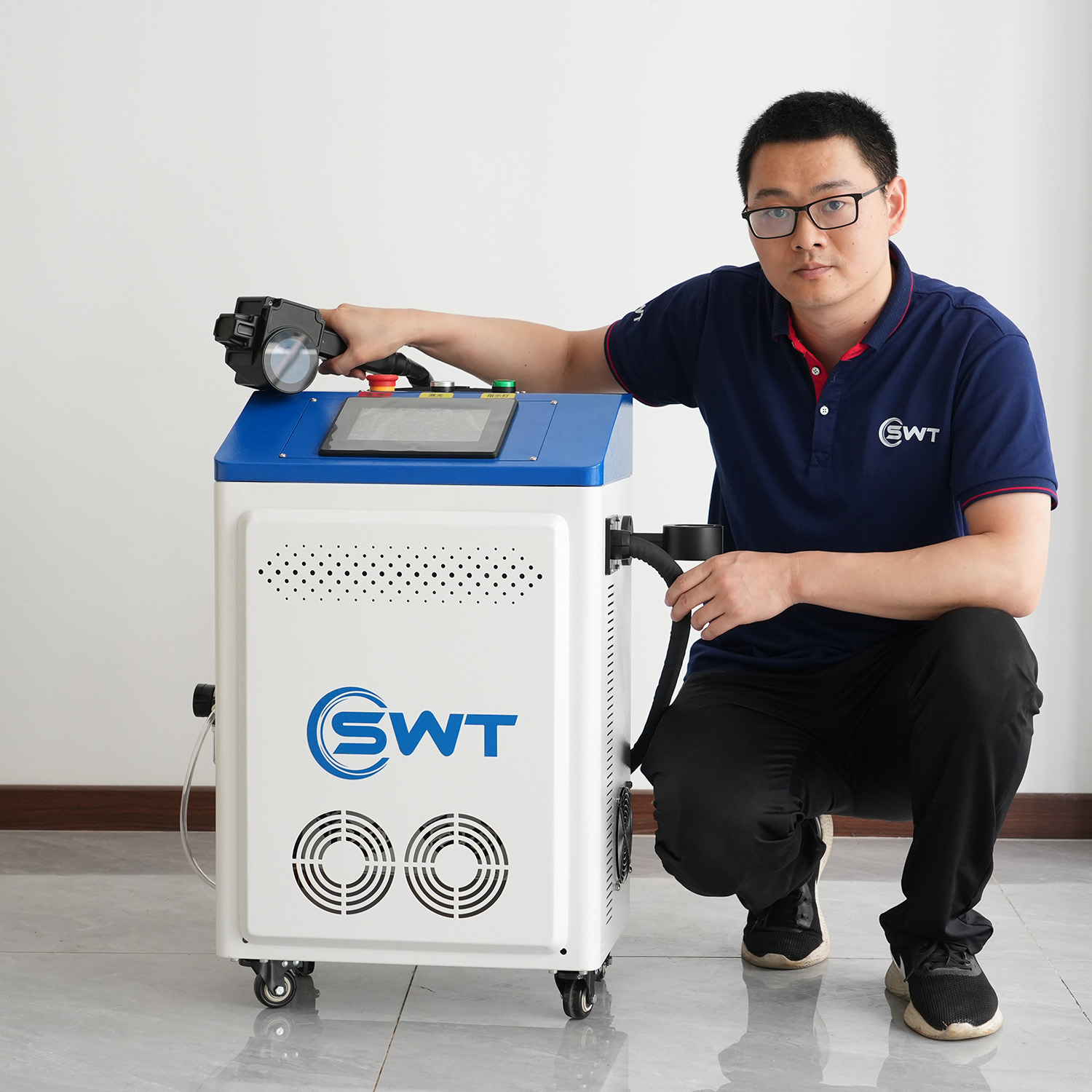 Portable Laser Rust Removal - Machine de nettoyage laser à impulsions