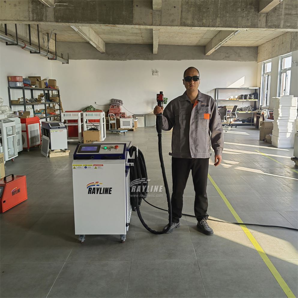 Machine de nettoyage laser ind - Industrial Laser Paint Removal avis et prix