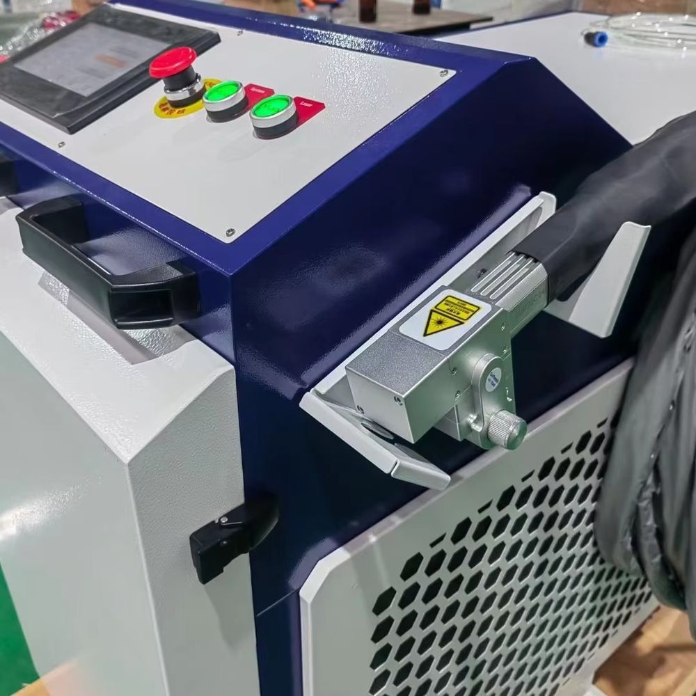 Nettoyeur laser à impulsions i - Industrial Laser Paint Removal avis et prix