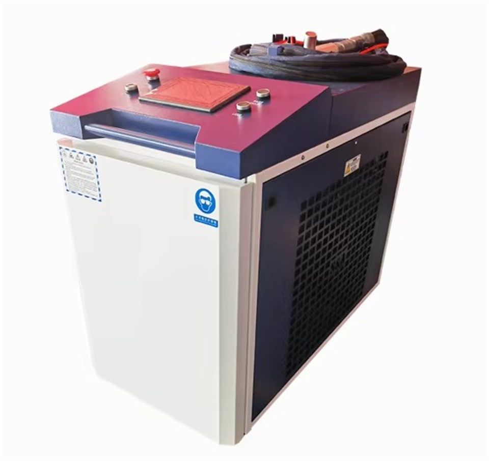 Machine de nettoyage au laser  - Industrial Laser Paint Removal avis et prix